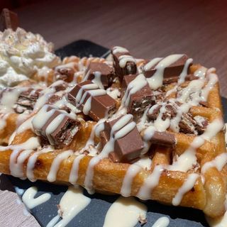 Gofre Kit Kat  (Delivery)