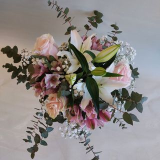 Bouquet misto tonalità rosa e bianco