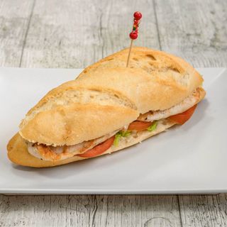 Combo Pepito de Pollo + 1 cerveza Alhambra 1925