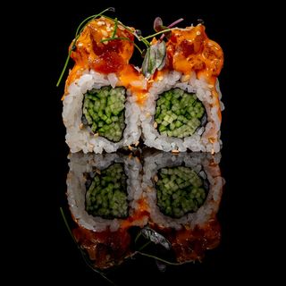 U34. Uramaki spicy tuna 8 pezzi