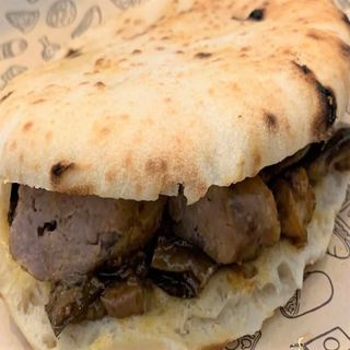 SALTIMBOCCA SALSICCIA E MELENZANE ARROSTITE SCAMORZA E SALSA A SCELTA