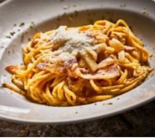 Spaghetti Alla Carbonara All'Ancienne