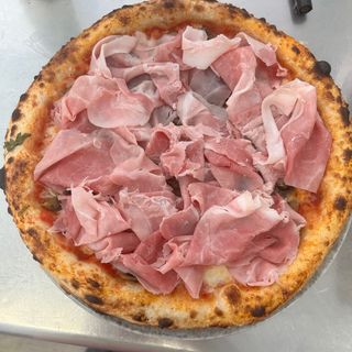 Pizza jamón y champiñones 