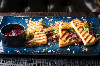 Grilovani miročki sir