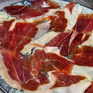 Jamón Ibérico De Botella Cortado A Mano (40 G.)