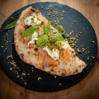 Calzone pistacchiosa salmone