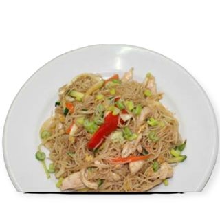 37.- Fideos De Arroz Con Pollo