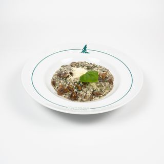 Risotto con taleggio, funghi e tartufo (veg)