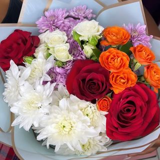 LEAHS BOUQUET