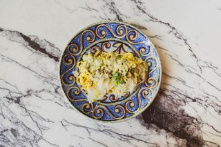 Tagliatelle cu fistic si busuioc