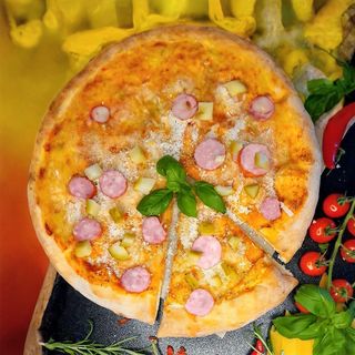 Pizza Wiejska  26cm
