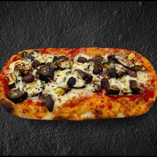 Diavola con verdure, olive taggiasche e peperoncino fresco