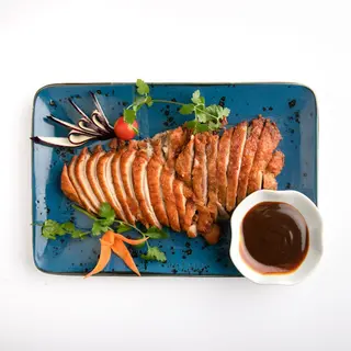 233. Teppanayaki de pato asado en salsa especial