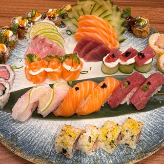 Combinado Especial Salmão 32 Peças