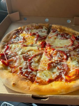 Pizza Formaggi Picanteria Ø33cm