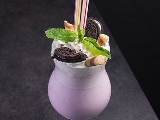 Молочний коктель з Орео (250ml)