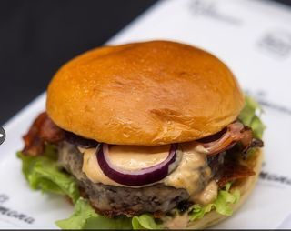 41. Burger Ramona Te Quiero