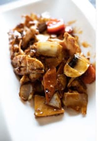 144. Pollo Con Anacardos