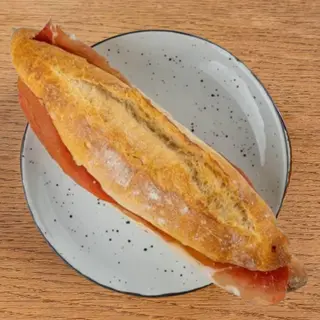 Baguette s pršutom