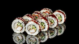 Каліфорнія з вугрем в кунжуті