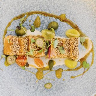 Tataki de salmón con puré de boniatos