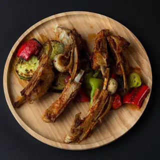 ხბოს ნეკნი წითელი აჯიკით / Calf Ribs with Adjika (Spicy sauce)