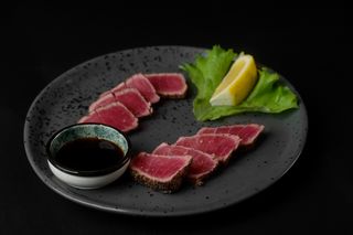 თინუსი წიწაკით