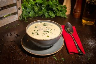 Ciorba pui a la grec