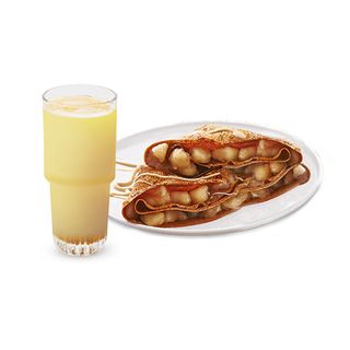 Zestaw na słodko - naleśniki i sok