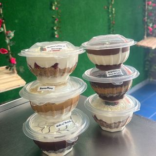 Sobremesas vários sabores! Ligar ou msg para falar os sabores 