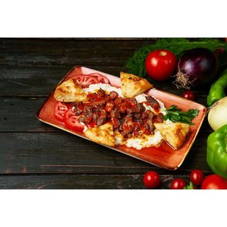 Али назик адана