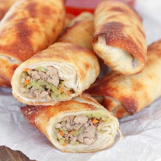 6pcs chicken spring rolls 