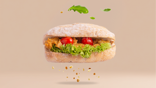 Kanapka rustykalna wege z qurczakiem