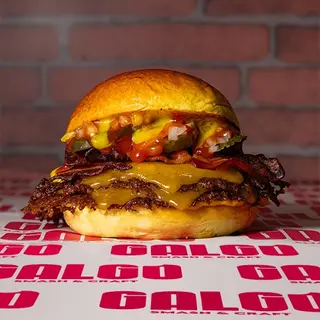 BURGER CLÁSICA CON BACON