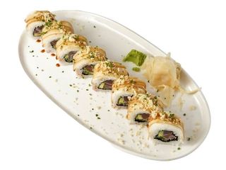 Рол з тунцем татакі та копченим дайконом (250g)