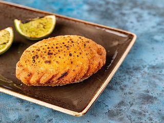 EMPANADA З СИРОМ (90g)