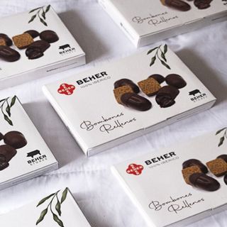 Estuche Bombones Artesanos de Chocolate