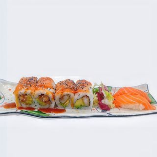 dragon roll + nigiris  salmon 2unds