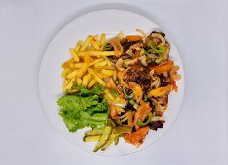 Poulet Braisé + Frites