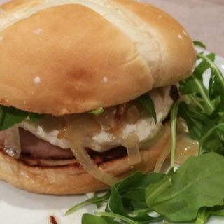 Hamburguesa La Cabrona