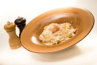 Linguini cu somon fume