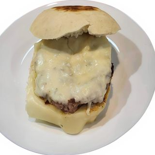 Hamburguesa De Ternera Con Queso