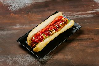 Хот-дог Premium молочною сосискою