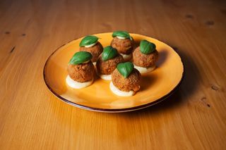 Bolinhas de Alheira Com Chouriço