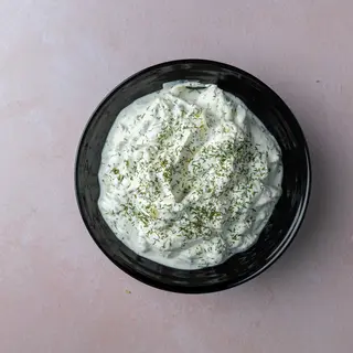 Tzatziki salata