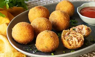 Bolinhas de Alheira
