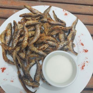 Hamsii cu lămâie și mujde