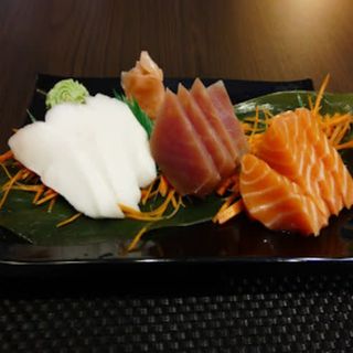 Sashimi Variado (12 uds)