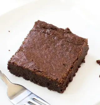 Brownie de chocolate con nueces