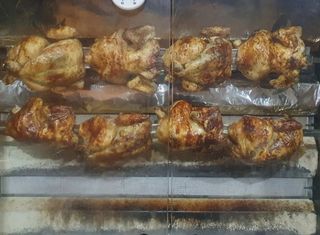 Pollo Asado Entero + Patatas + Bebida (2 uds)